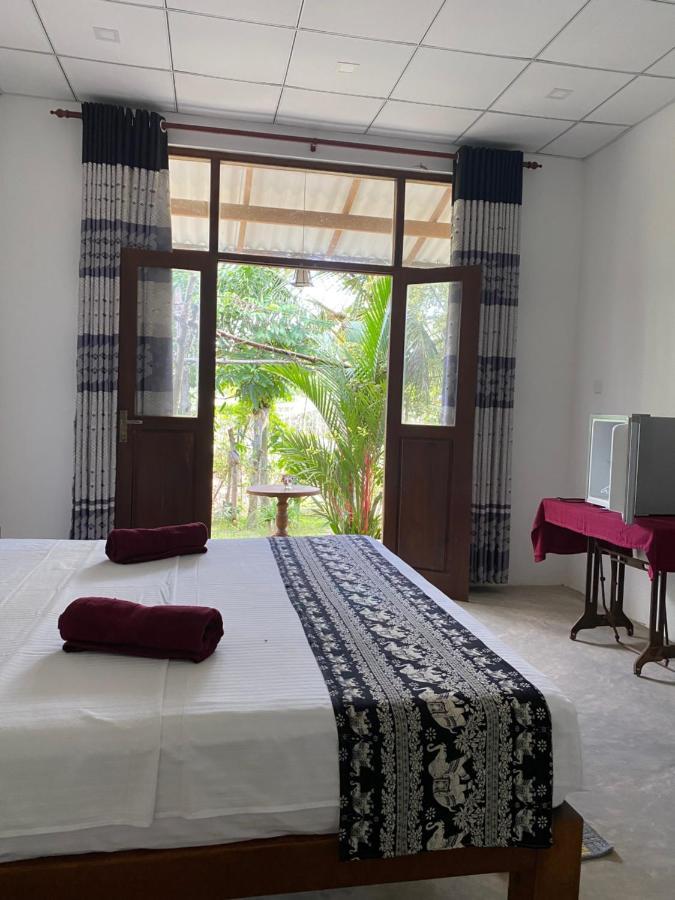 The Dale Mirissa Hotel Bagian luar foto