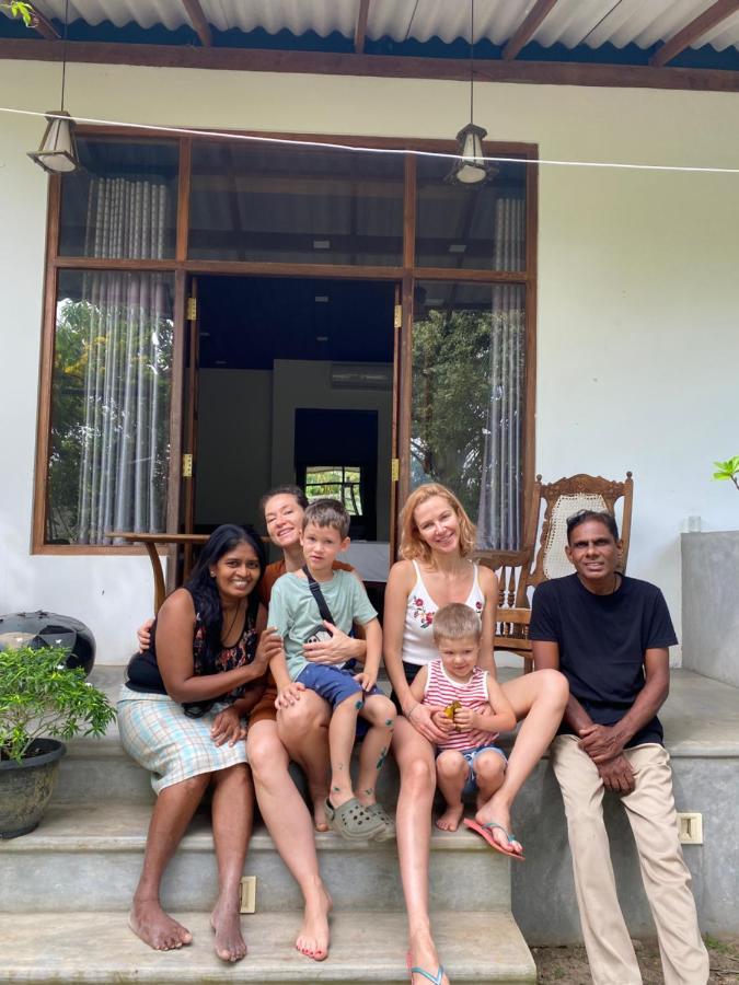 The Dale Mirissa Hotel Bagian luar foto