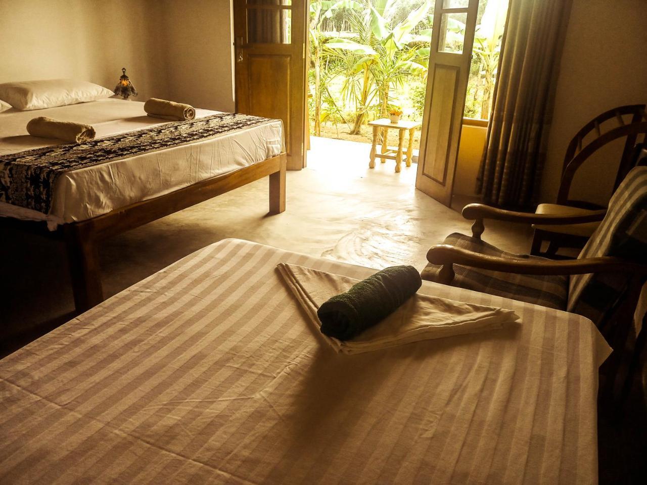 The Dale Mirissa Hotel Bagian luar foto